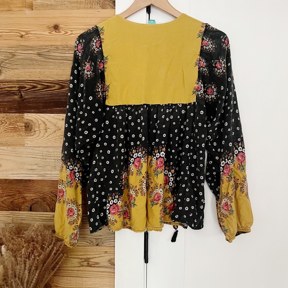 Farm Rio Intarsia Boho Patchwork Peasant Top - Picture 6 of 7